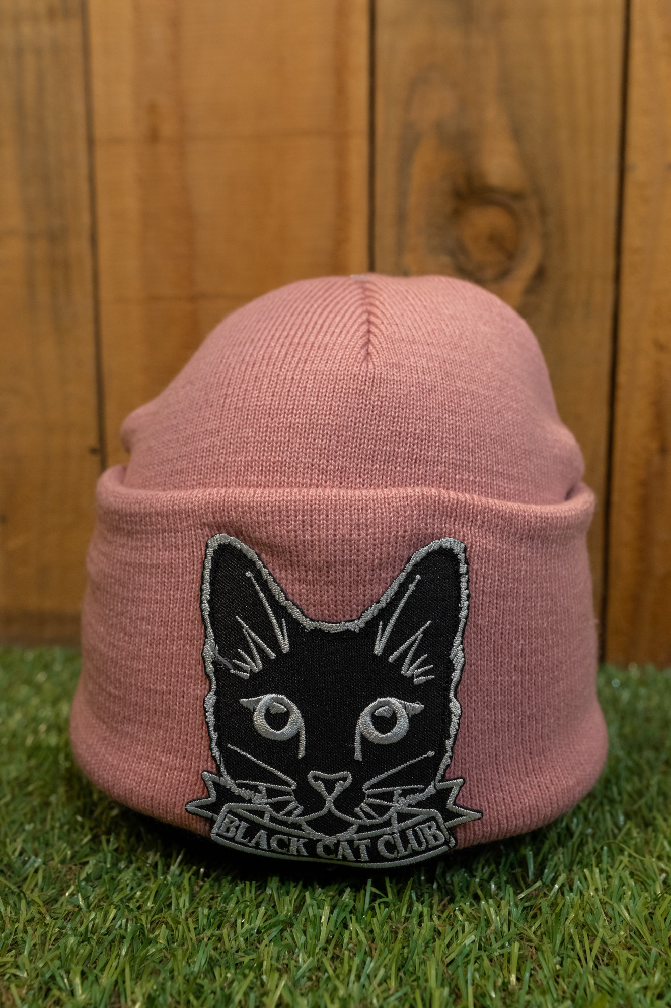Photo bonnet anti social black cat club