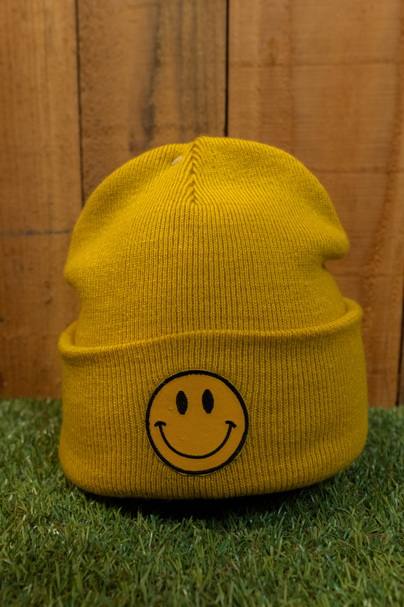 Photo bonnet smiley jaune
